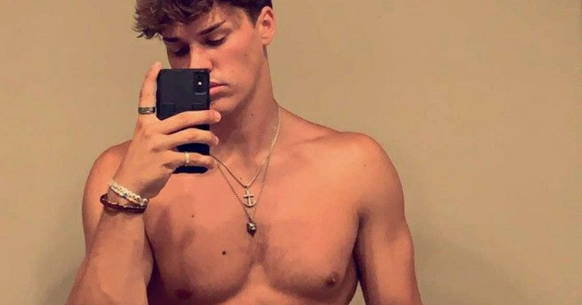 Noah Beck Nudes - The Most Famous And Sexiest Tiktoker